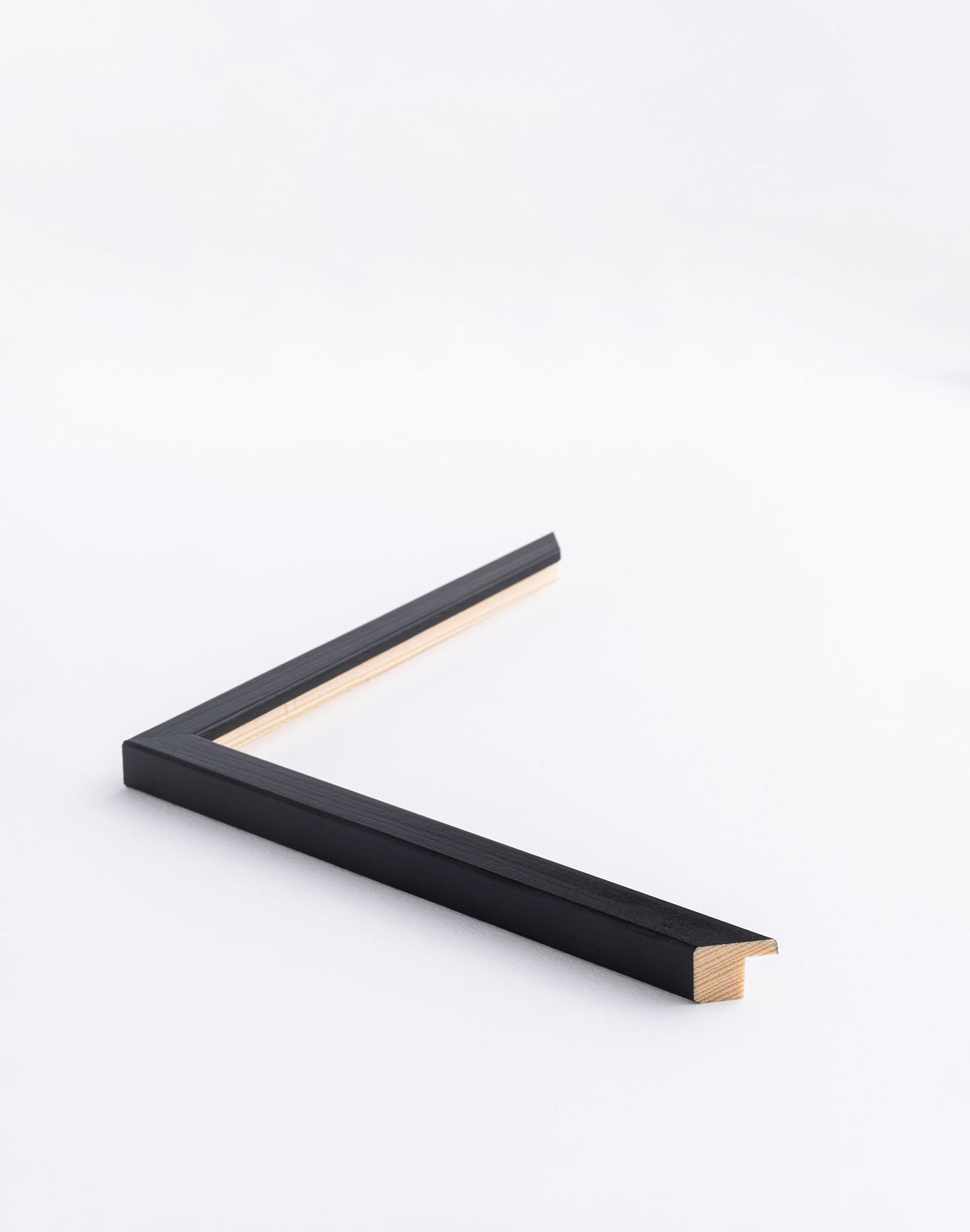 Milan (11x11mm), Black