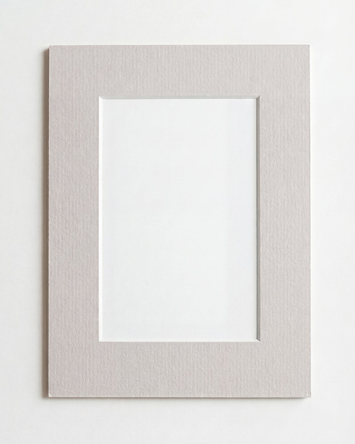 Mount Light Grey (White Core)
