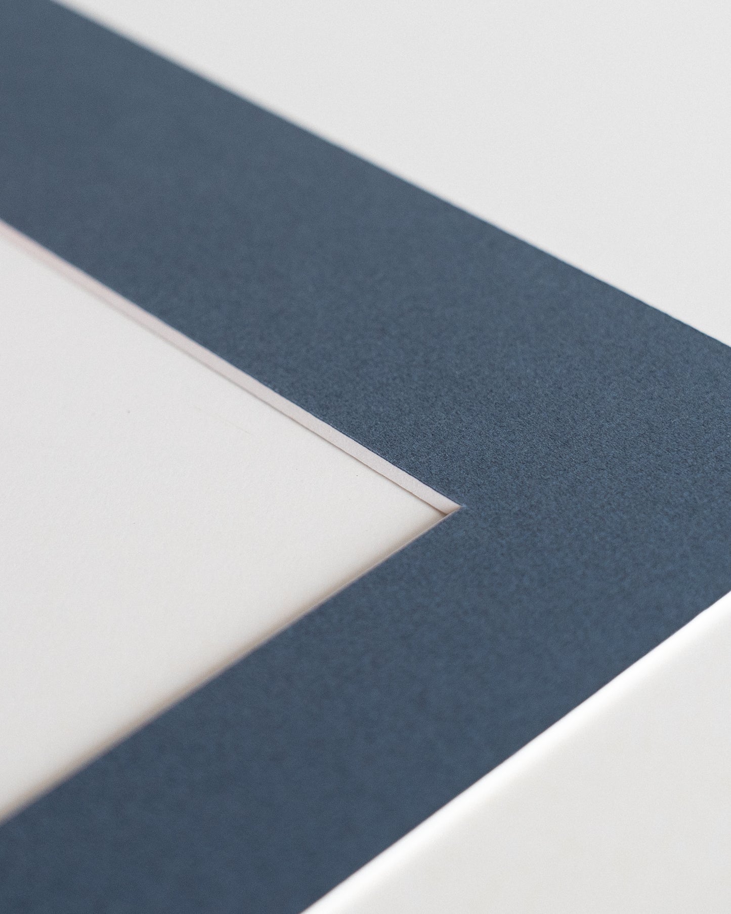 Mount Dark Blue (White Core)